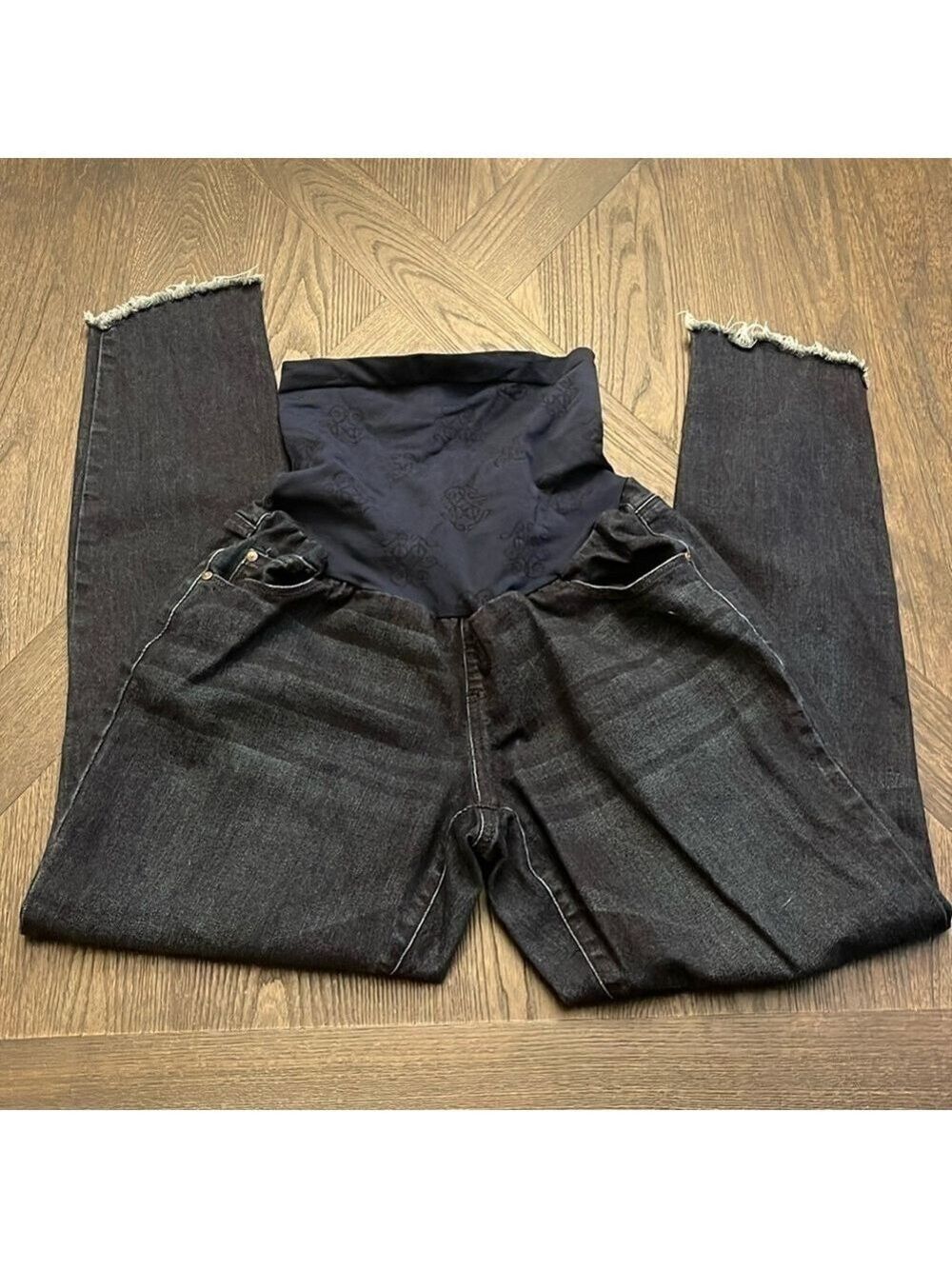 Jessica Simpson Maternity Jeans Large